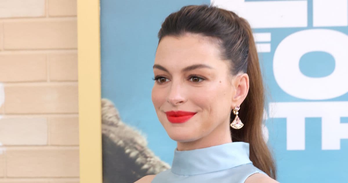 Anne Hathaway Sets the Record Straight: Yes, That Bump Is Real